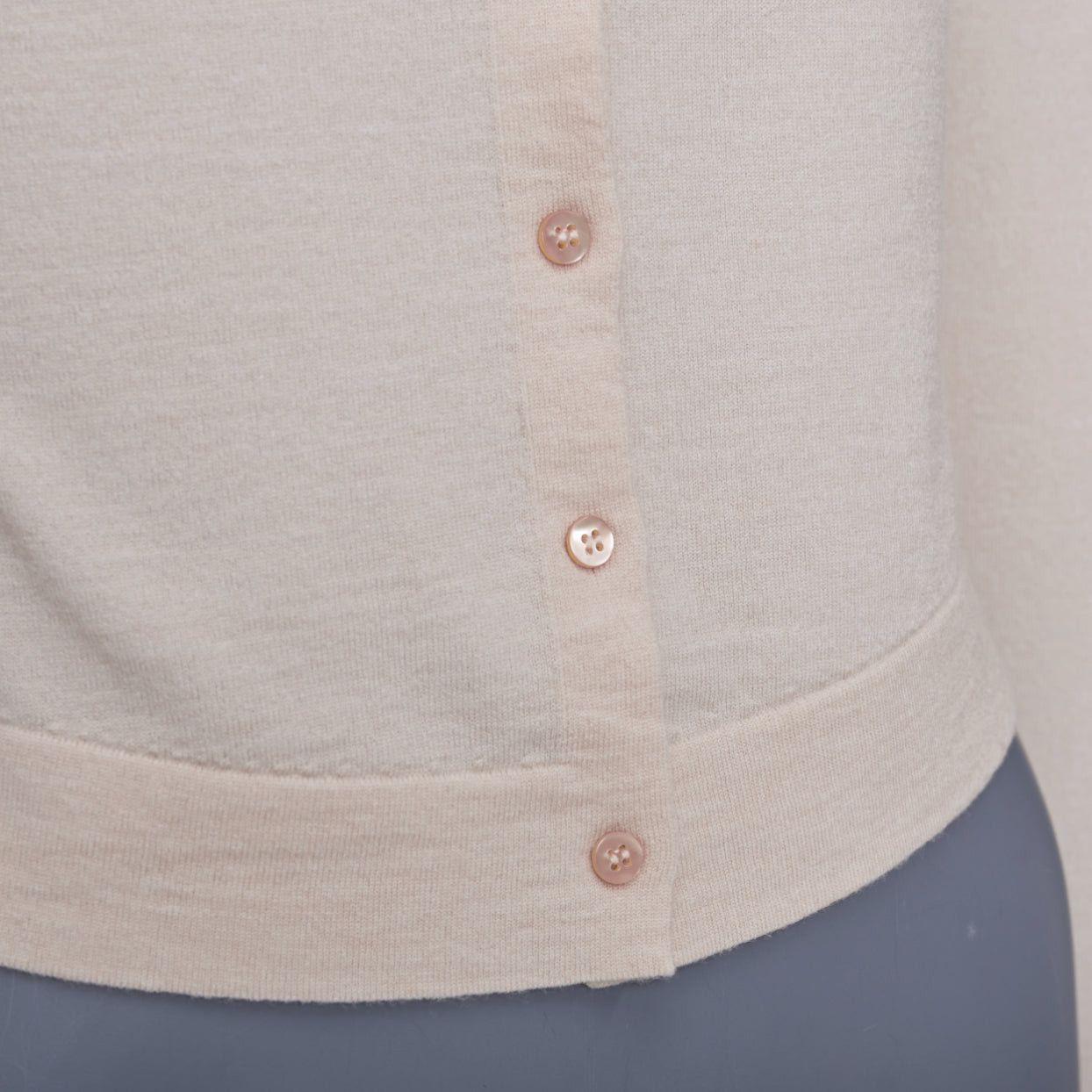 Alaia ALAIA blush beige virgin wool blend mini buttons classic cropped cardigan FR36 S Size S / US 4 / IT 40 - 8 Thumbnail