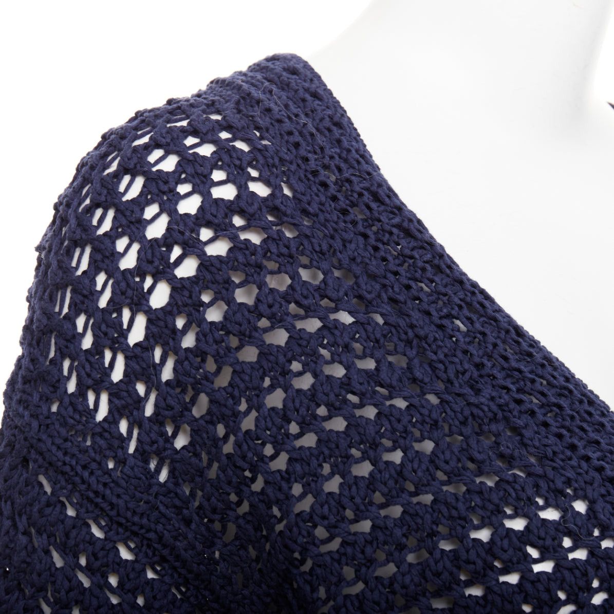 Vince VINCE navy organic cotton crochet open knit scalloped cropped cardigan S Size S / US 4 / IT 40 - 8 Thumbnail