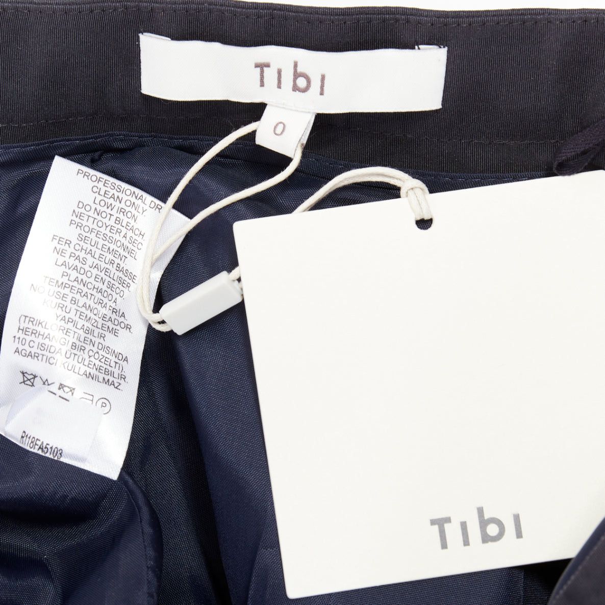 Tibi TIBI navy 100% silk satin crepe box pleated flared tea length midi skirt US0 XS Size 26" / US 2 / IT 38 - 8 Thumbnail