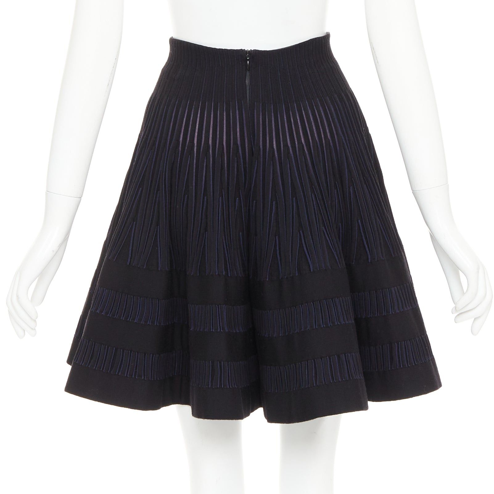 Alaia ALAIA navy black virgin wool silk blend high waist flared knitted skirt IT36 XXS Size 27" / US 4 / IT 40 - 5 Thumbnail