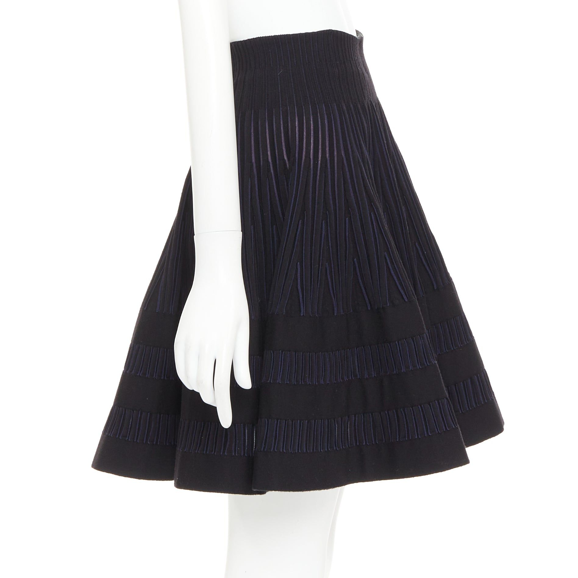Alaia ALAIA navy black virgin wool silk blend high waist flared knitted skirt IT36 XXS Size 27" / US 4 / IT 40 - 4 Thumbnail