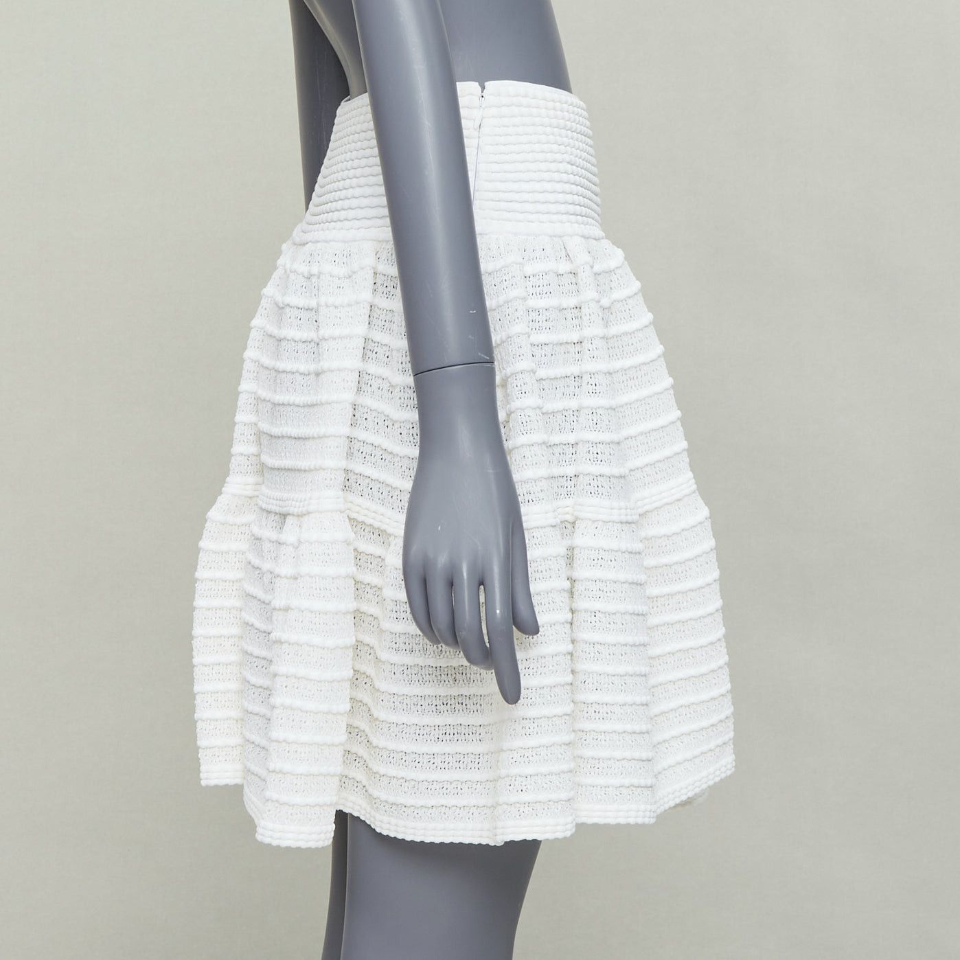 Alaia ALAIA ivory viscose blend tiered horizontal knit fit flared skirt FR36 S Size 27" / US 4 / IT 40 - 4 Thumbnail