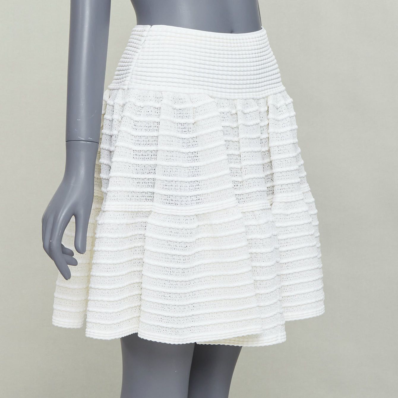 Alaia ALAIA ivory viscose blend tiered horizontal knit fit flared skirt FR36 S Size 27" / US 4 / IT 40 - 3 Thumbnail