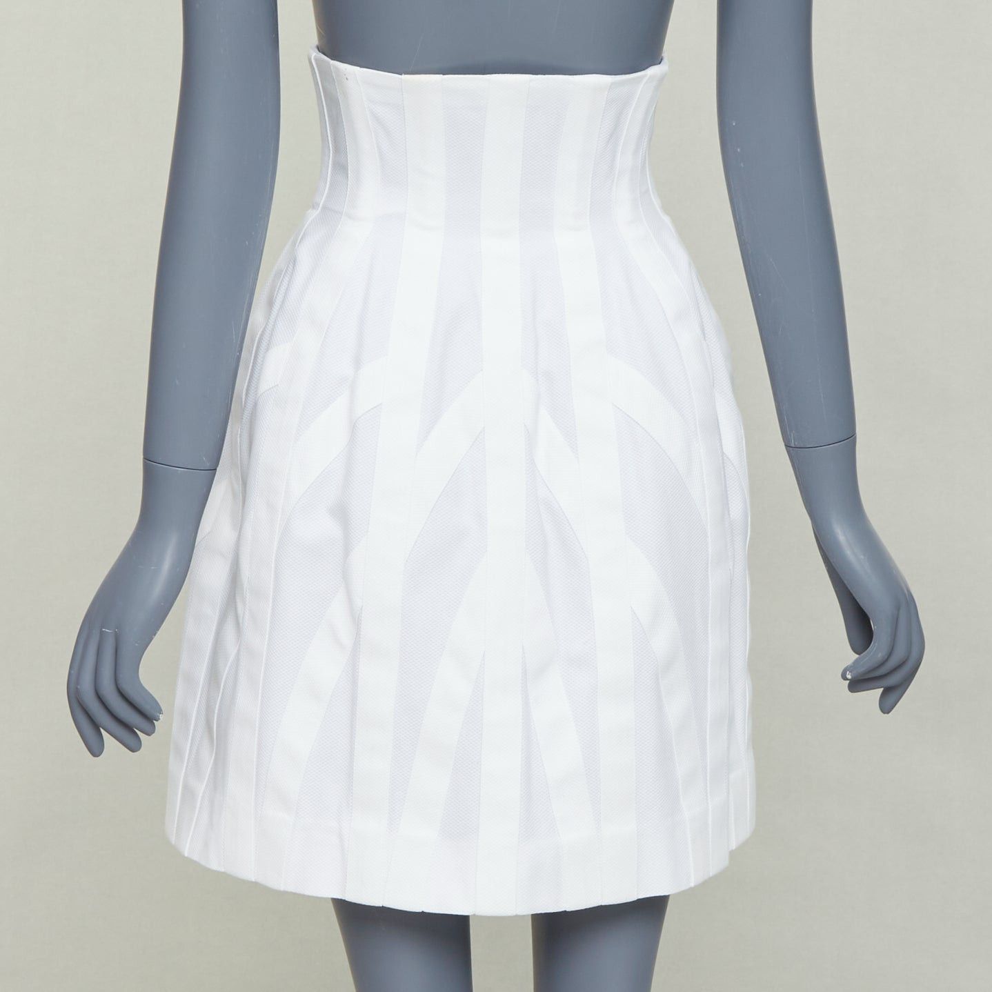 Alaia ALAIA ivory 100% cotton boned corseted high waist flare skirt FR38 M Size 28" / US 6 / IT 42 - 5 Thumbnail