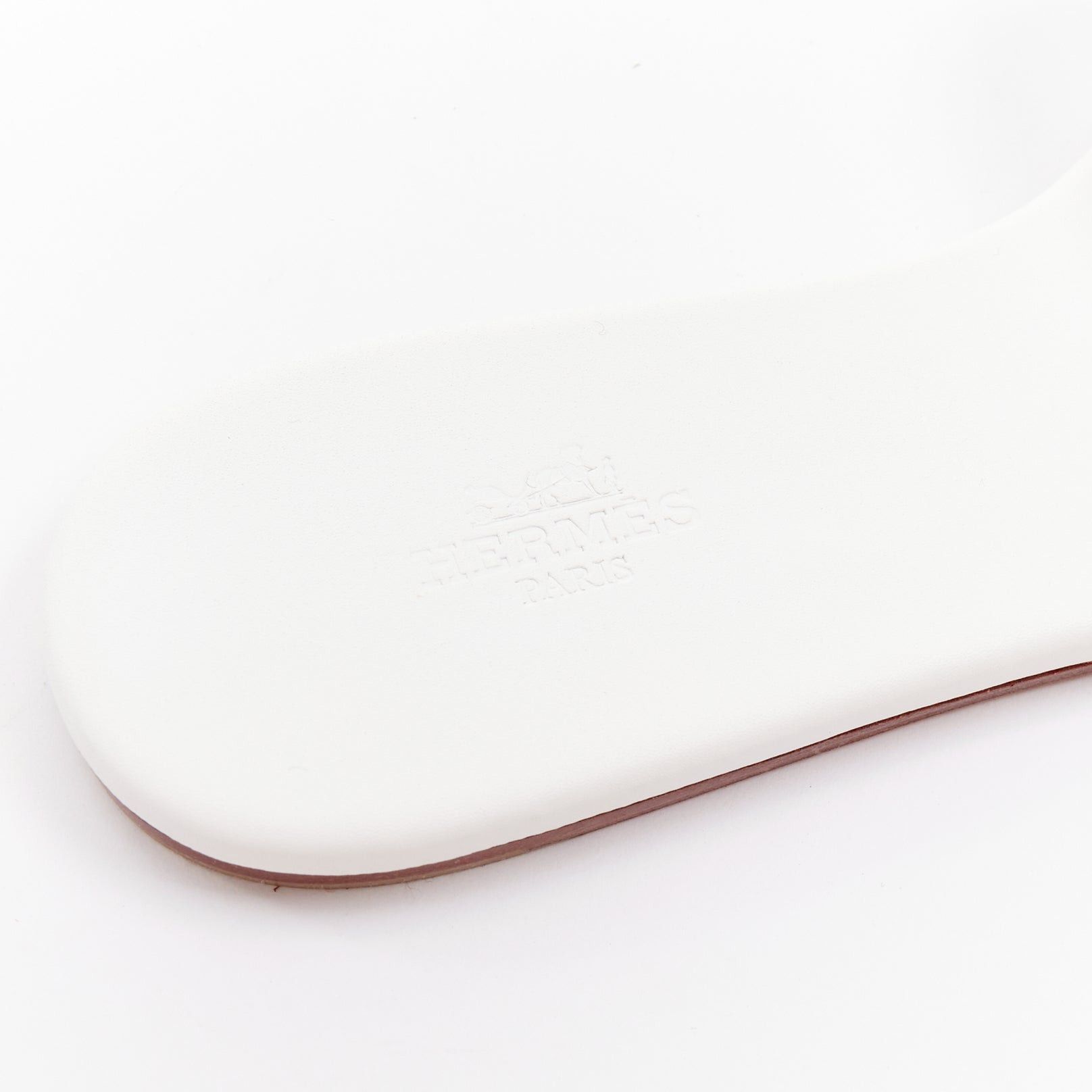 Hermes HERMES Lisboa Chaine d‚ÄôAncre white leather cut out flat sandal slippers EU37.5 Size US 7.5 / IT 37.5 - 8 Thumbnail