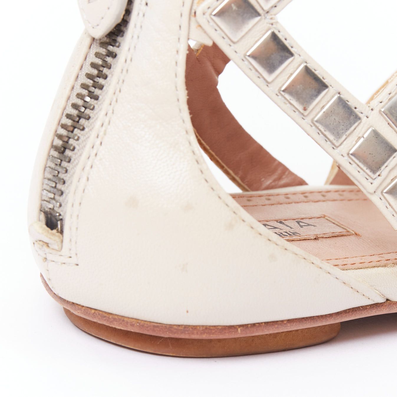 Alaia ALAIA silver square studded nude leather flat gladiator sandals EU36.5 Size US 6.5 / IT 36.5 - 11 Thumbnail