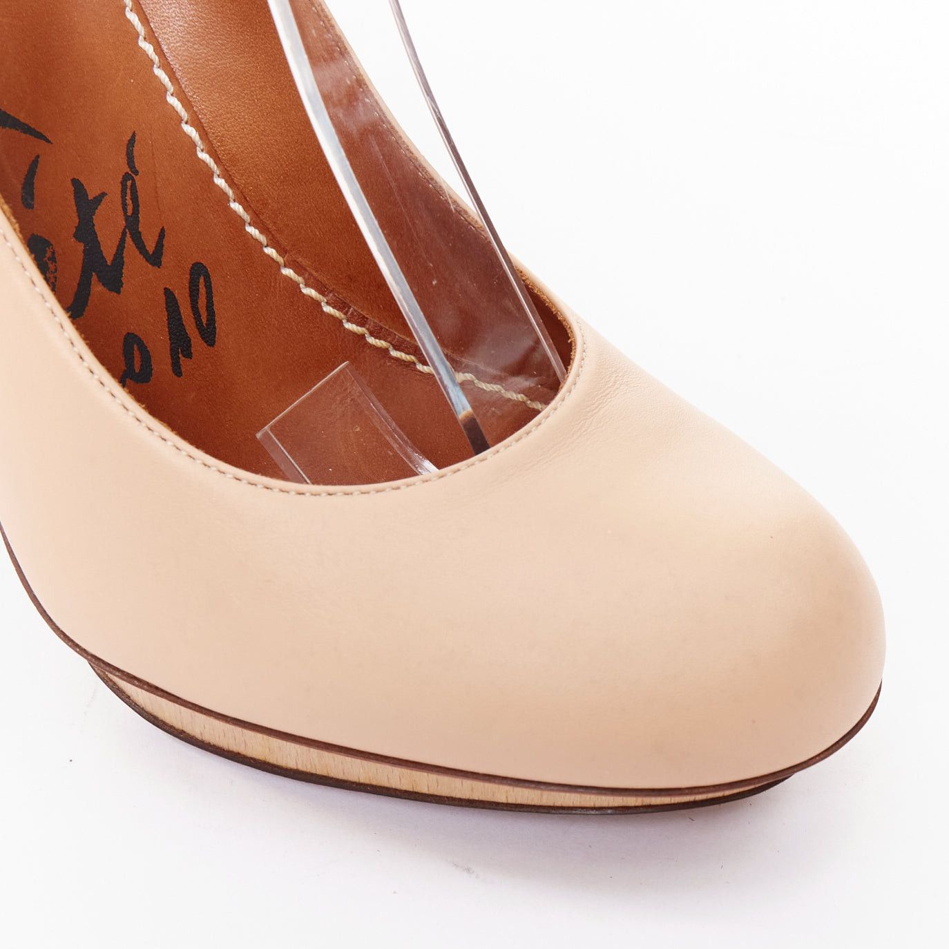 Lanvin LANVIN 2010 Runway nude leather gold chunky chain wooden platform pumps EU36.5 Size US 6.5 / IT 36.5 - 7 Thumbnail