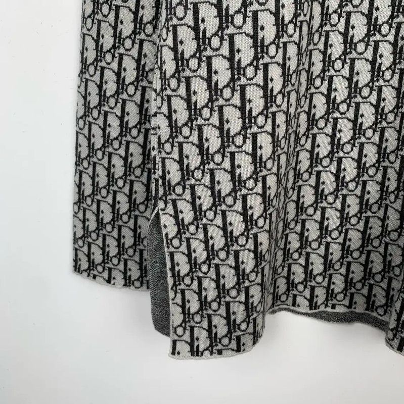 Dior Dior Black Cashmere Women's Pullover Sweater 0089 Size M / US 6-8 / IT 42-44 - 4 Thumbnail