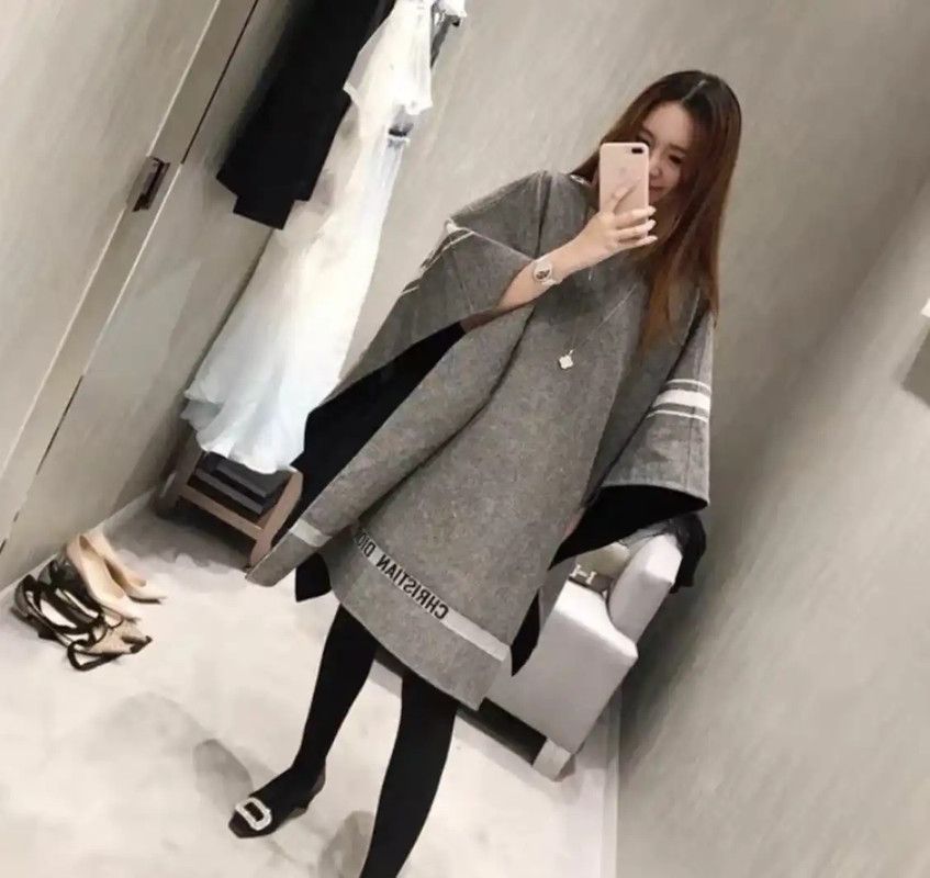 Dior Dior Women's Gray Wool Coat, Size S 0089 Size S / US 4 / IT 40 - 9 Thumbnail