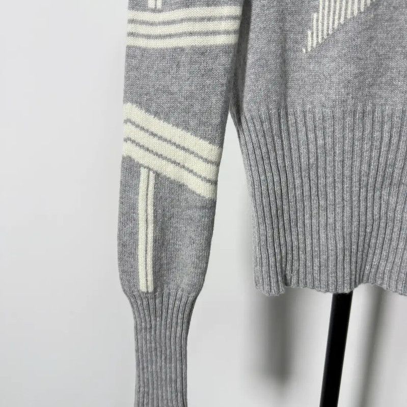 Dior Dior Gray Wool Pullover Sweater for Women 0089 Size S / US 4 / IT 40 - 5 Thumbnail