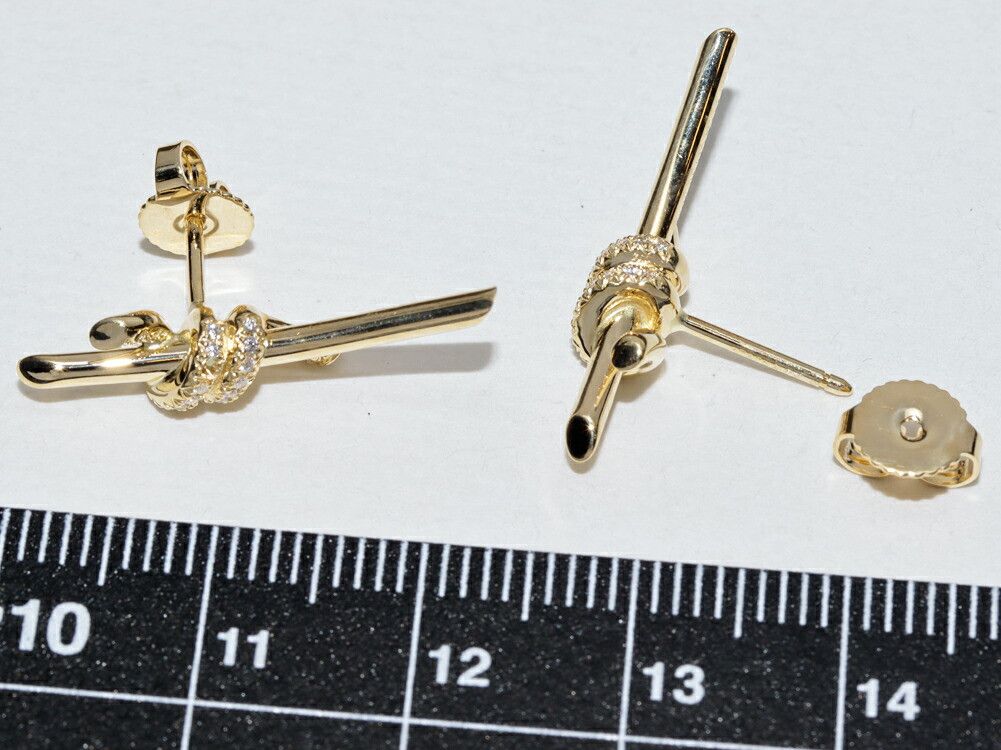 Tiffany & Co. Tiffany & Co. Tiffany & Co. Knot Au750 Diamond Earrings Crocodile skin Earrings DUTY FREE for USA Size ONE SIZE - 4 Thumbnail