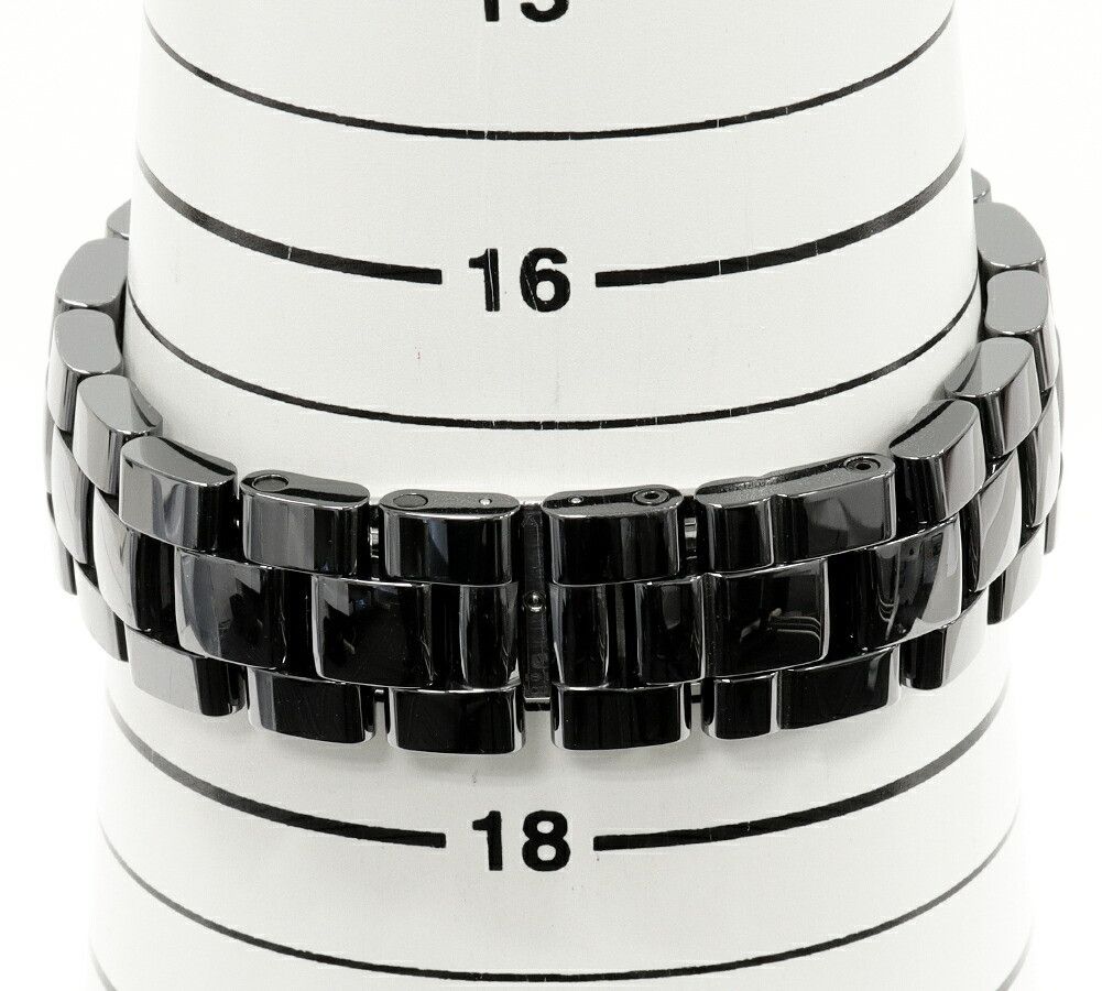 Chanel Chanel Chanel J12 Black Ceramic Ceramic Automatic H0685 DUTY FREE for USA Size ONE SIZE - 5 Thumbnail