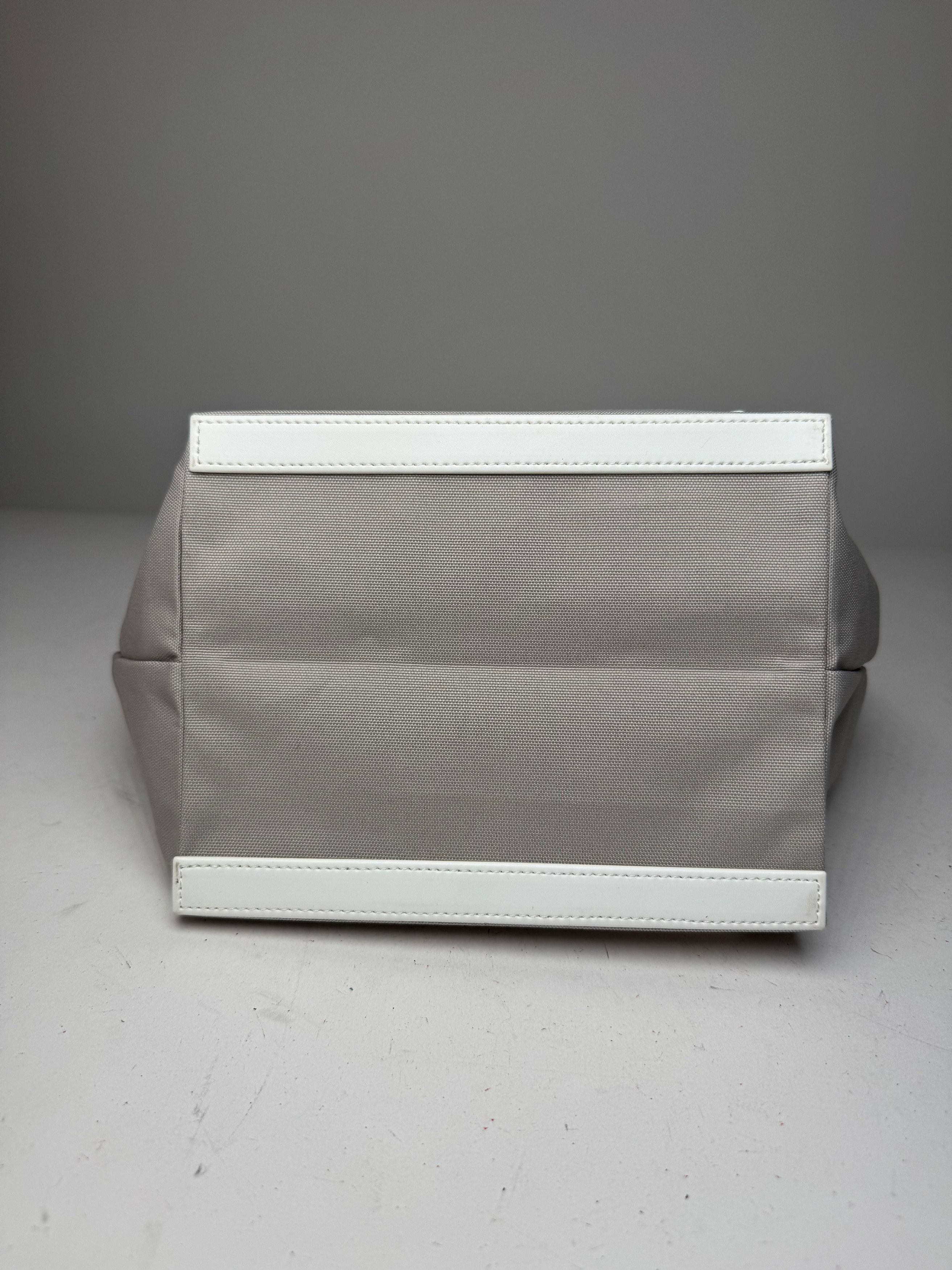 Issey Miyake Vintage Leather Canvas 2Way Bag Silver White Size ONE SIZE - 14 Thumbnail