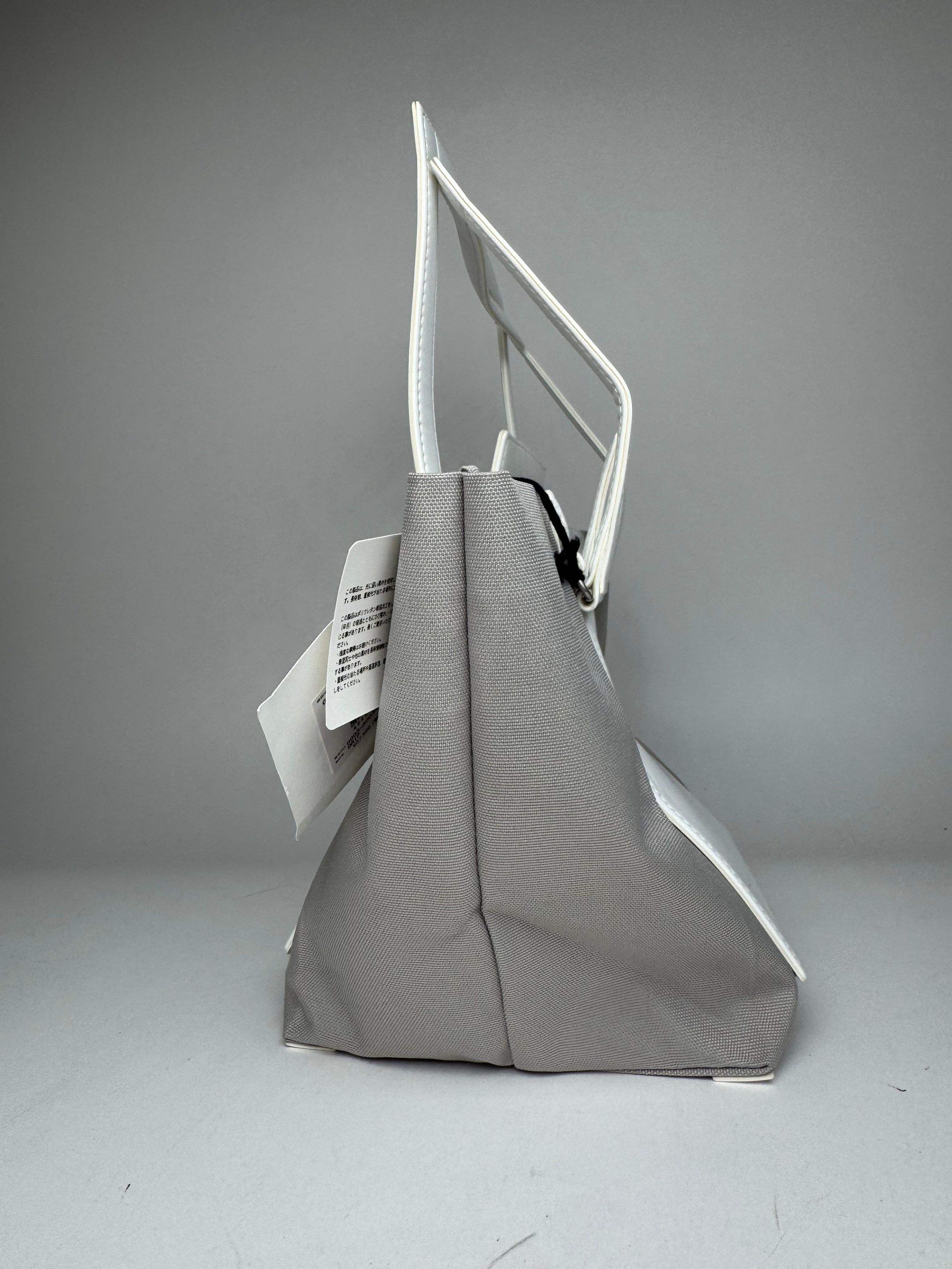 Issey Miyake Vintage Leather Canvas 2Way Bag Silver White Size ONE SIZE - 9 Thumbnail