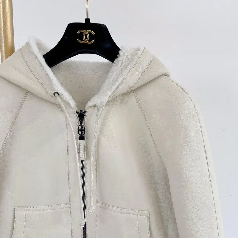 Dior Dior White Shearling Women's Jacket XS 0089 Size XS / US 0-2 / IT 36-38 - 3 Thumbnail