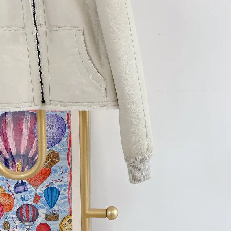 Dior Dior White Shearling Women's Jacket XS 0089 Size XS / US 0-2 / IT 36-38 - 4 Thumbnail