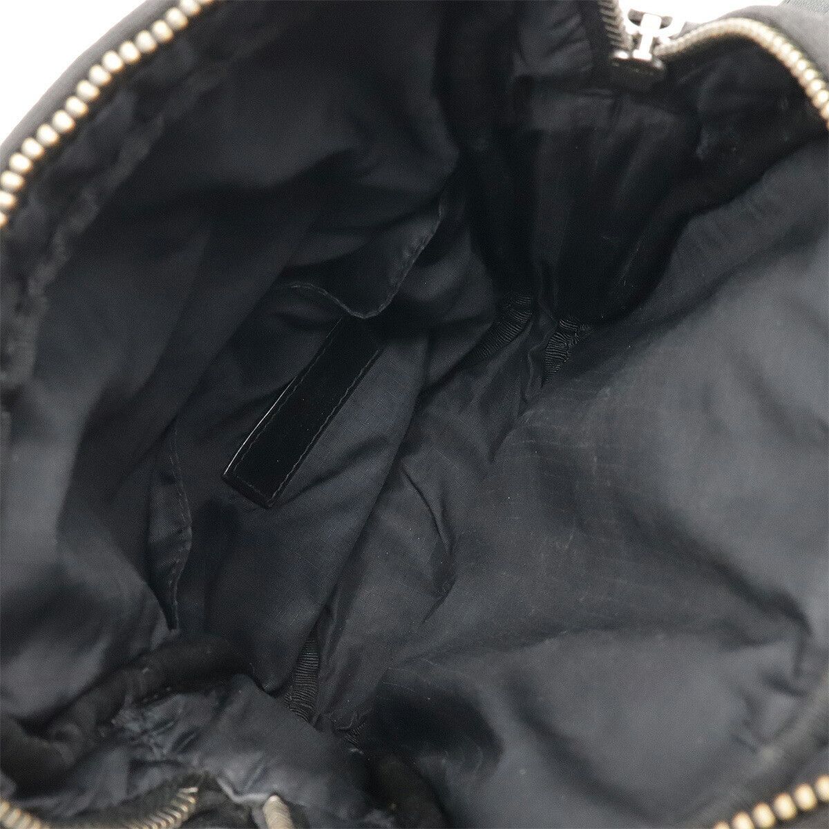 Yves Saint Laurent Yves Saint Laurent Saint Laurent Canvas Leather Shoulder Bag Canvas Shoulder Bag 581700 DUTY FREE for USA Size ONE SIZE - 7 Thumbnail