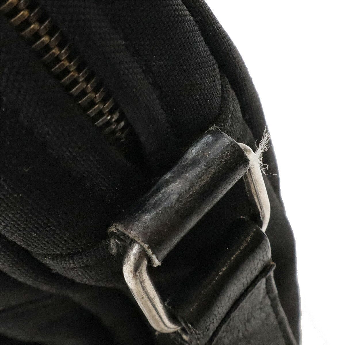 Yves Saint Laurent Yves Saint Laurent Saint Laurent Canvas Leather Shoulder Bag Canvas Shoulder Bag 581700 DUTY FREE for USA Size ONE SIZE - 6 Thumbnail