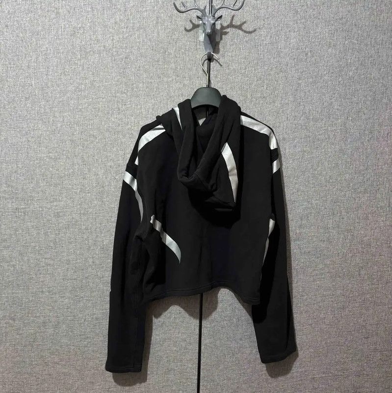 Moschino Moschino Black Cropped Logo Hoodie for Women 0089 Size S / US 4 / IT 40 - 2 Thumbnail