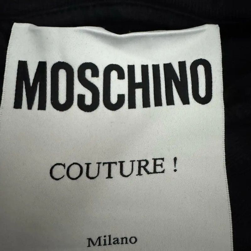 Moschino Moschino Black Cropped Logo Hoodie for Women 0089 Size S / US 4 / IT 40 - 5 Thumbnail