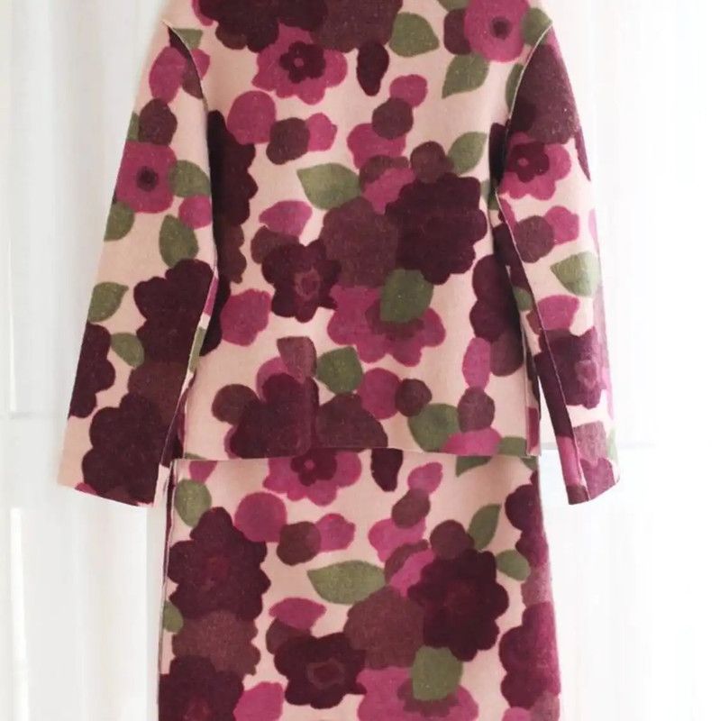Moschino Moschino Floral Wool Coat in Multicolor 0089 Size M / US 6-8 / IT 42-44 - 2 Thumbnail