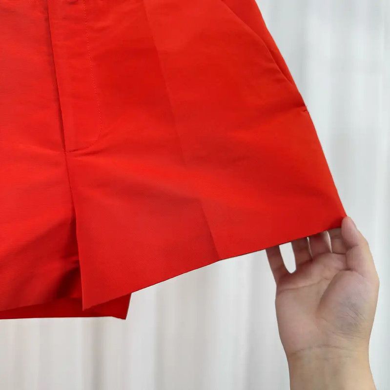 Valentino Valentino Red Cotton Logo Women's Shorts 0089 Size 42" / US 20 - 4 Thumbnail