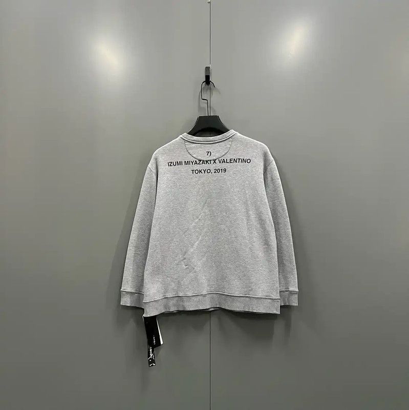 Valentino Valentino Women's Short Sleeve Gray Sweatshirt 0089 Size S / US 4 / IT 40 - 5 Thumbnail