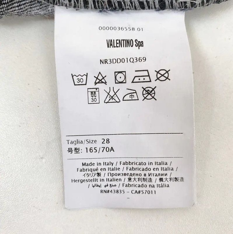 Valentino Valentino Dark Gray Star Denim Shorts 0089 Size 24" / US 00 / IT 34 - 8 Thumbnail