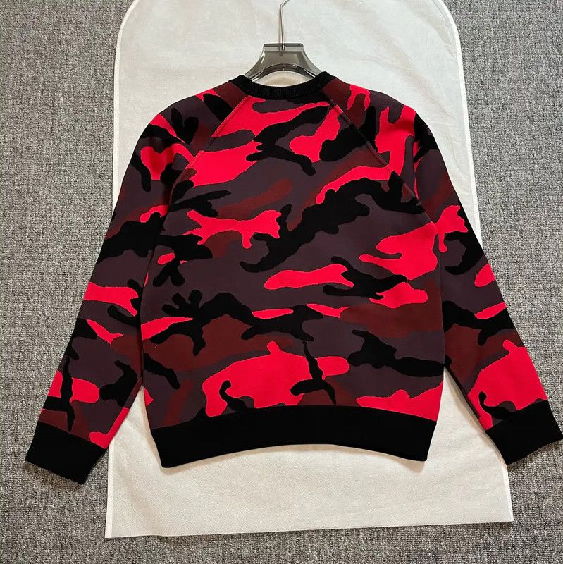 Valentino Valentino Red Camo Sweatshirt for Women 0089 Size M / US 6-8 / IT 42-44 - 2 Thumbnail