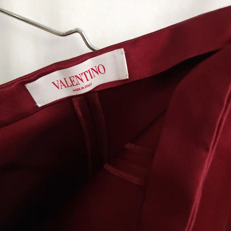 Valentino Valentino Burgundy Silk Summer Shorts for Women 0089 Size 26" / US 2 / IT 38 - 3 Thumbnail