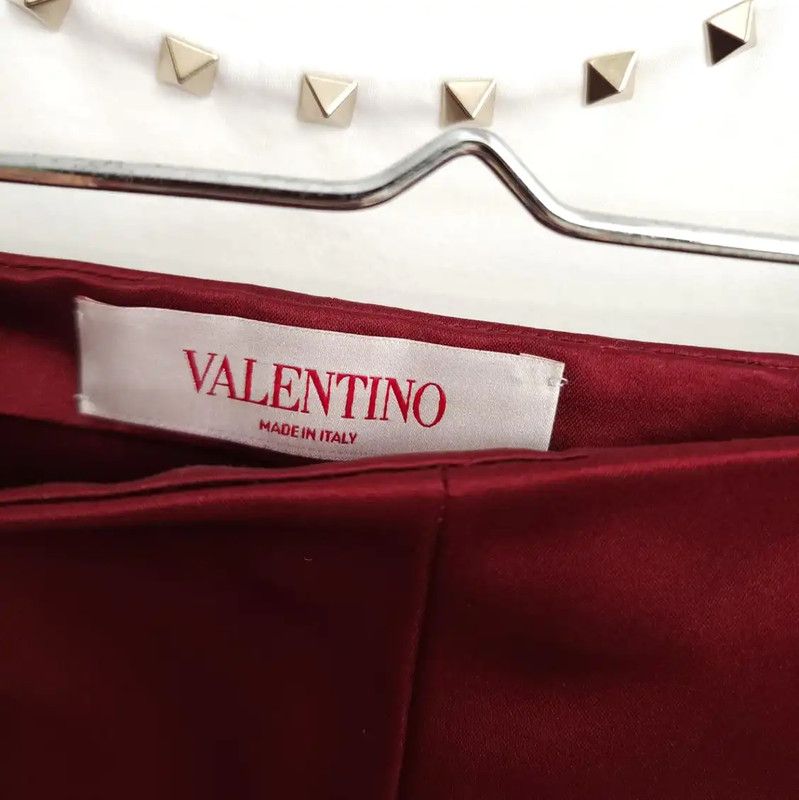 Valentino Valentino Burgundy Silk Summer Shorts for Women 0089 Size 26" / US 2 / IT 38 - 4 Thumbnail