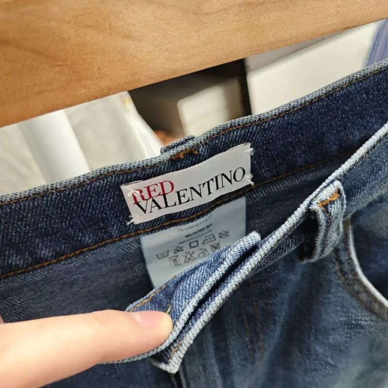 Valentino Valentino Blue Denim Skirt with Star Embellishments 0089 Size 28" / US 6 / IT 42 - 3 Thumbnail