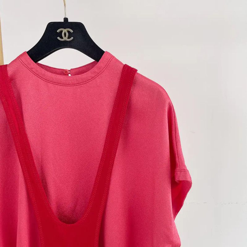 Valentino Valentino Pink Short Sleeve Summer T-Shirt 0089 Size M / US 6-8 / IT 42-44 - 3 Thumbnail