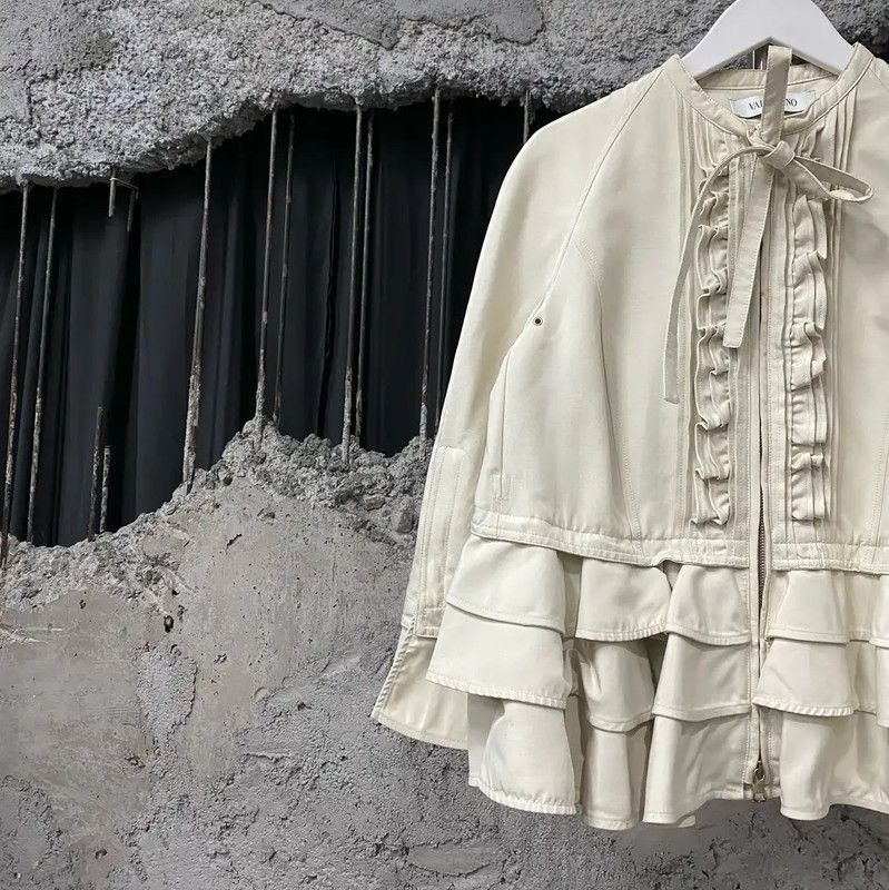 Valentino Valentino Ivory Spring Autumn Women's Jacket 0089 Size ONE SIZE - 3 Thumbnail