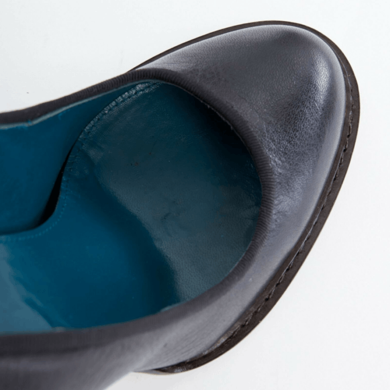 Anne Valerie Hash ANNE VALERIE HASH black leather round toe stacked chunky heel shoes EU37 US7 UK4 Size US 7 / IT 37 - 10 Thumbnail