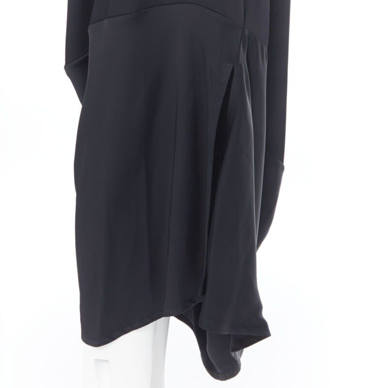 Victoria Beckham new VICTORIA BECKHAM 2018 Runway black satin leather collar belted dress UK8 S Size S / US 4 / IT 40 - 8 Thumbnail