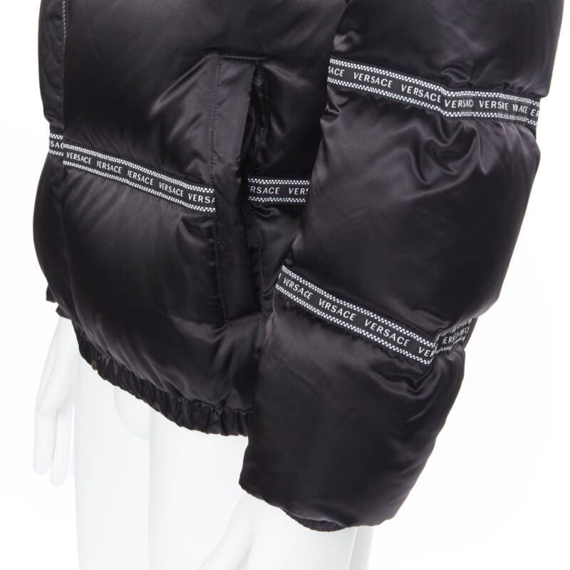 Versace new VERSACE Nastro Stampa black logo ribbon goose down padded jacket IT46 S Size US S / EU 44-46 / 1 - 2 Thumbnail