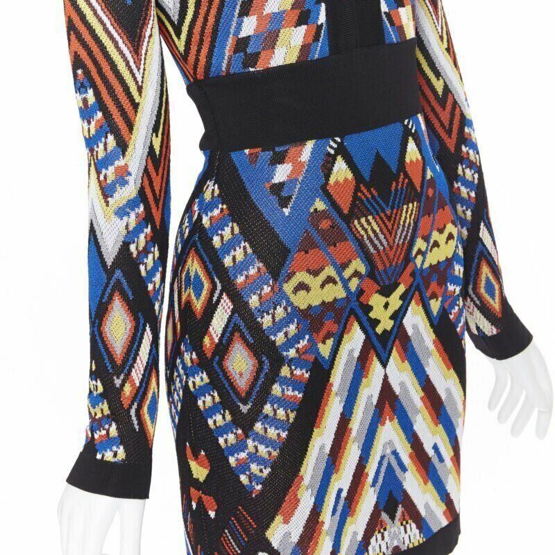Balmain new BALMAIN Runway ethnic tribal knitted lace V-neck bodycon mini dress FR38 M Size S / US 4 / IT 40 - 8 Thumbnail