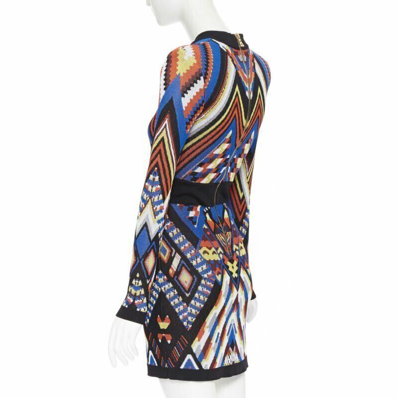 Balmain new BALMAIN Runway ethnic tribal knitted lace V-neck bodycon mini dress FR38 M Size S / US 4 / IT 40 - 6 Thumbnail