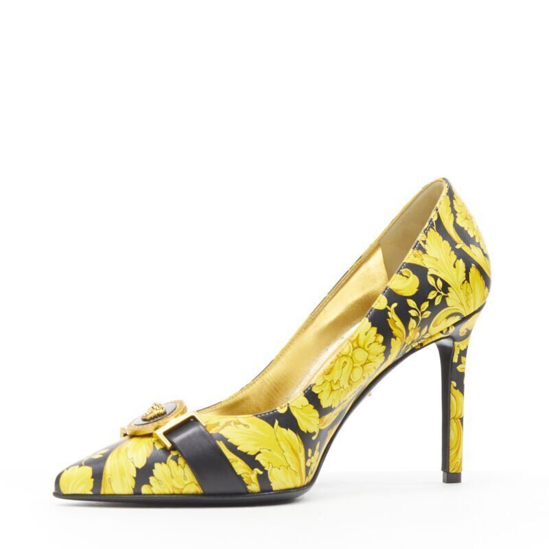 Versace new VERSACE 1992 Tribute Baroque Hibiscus barocco Medusa leather pump EU36.5 Size US 6.5 / IT 36.5 - 4 Thumbnail