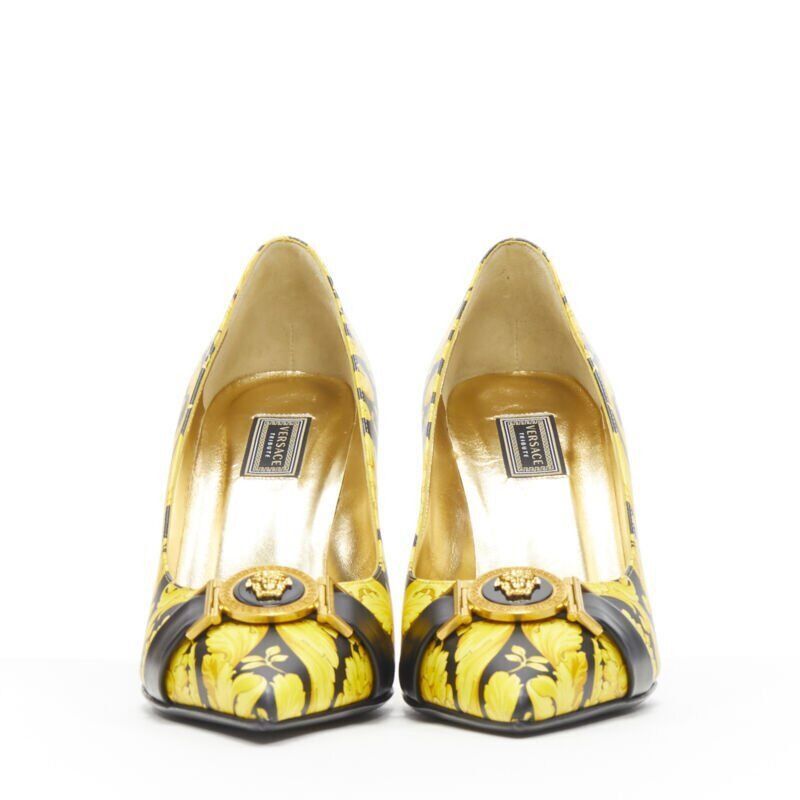 Versace new VERSACE 1992 Tribute Baroque Hibiscus barocco Medusa leather pump EU36.5 Size US 6.5 / IT 36.5 - 3 Thumbnail