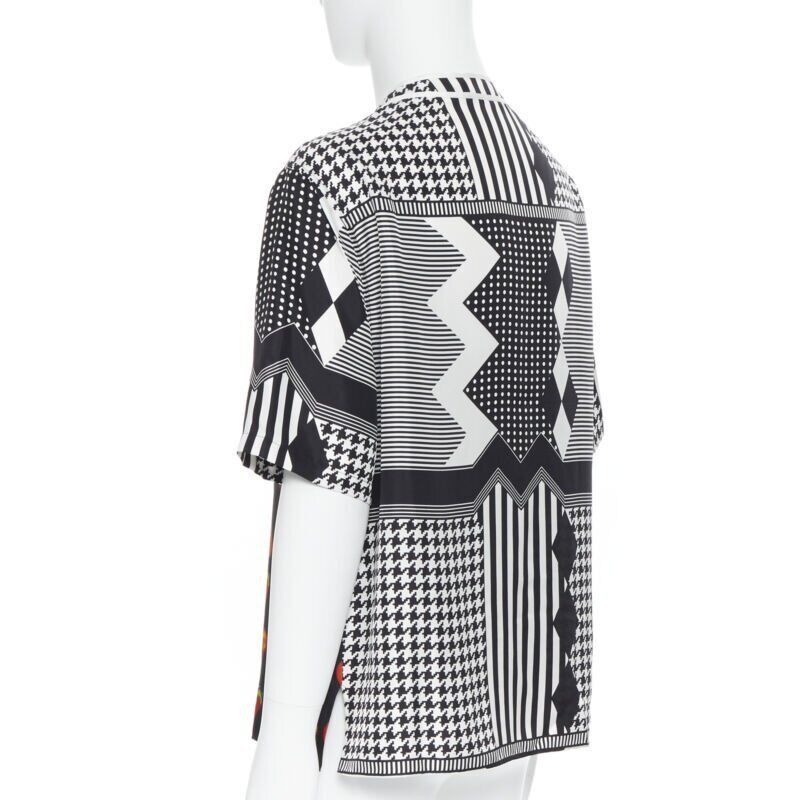 Versace new VERSACE 2019 100% silk Double Love Heart geometric baseball shirt EU39 M Size US M / EU 48-50 / 2 - 6 Thumbnail