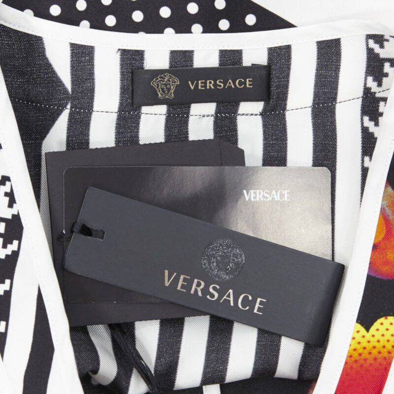 Versace new VERSACE 2019 100% silk Double Love Heart geometric baseball shirt EU40 L Size US L / EU 52-54 / 3 - 10 Thumbnail