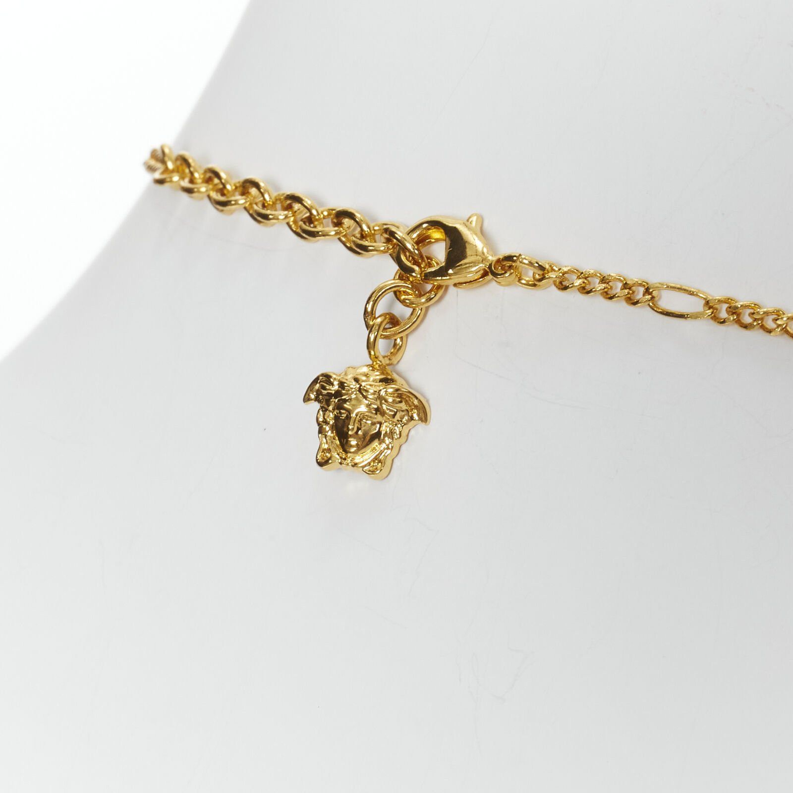 Versace VERSACE Medusa Greca coin medallion gold tone nickel short necklace Size ONE SIZE - 6 Thumbnail