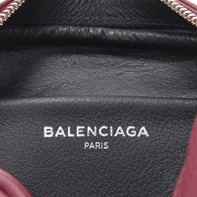 Balenciaga new BALENCIAGA Demna Everyday Camera XS burgundy red logo camera crossbody bag Size ONE SIZE - 11 Thumbnail