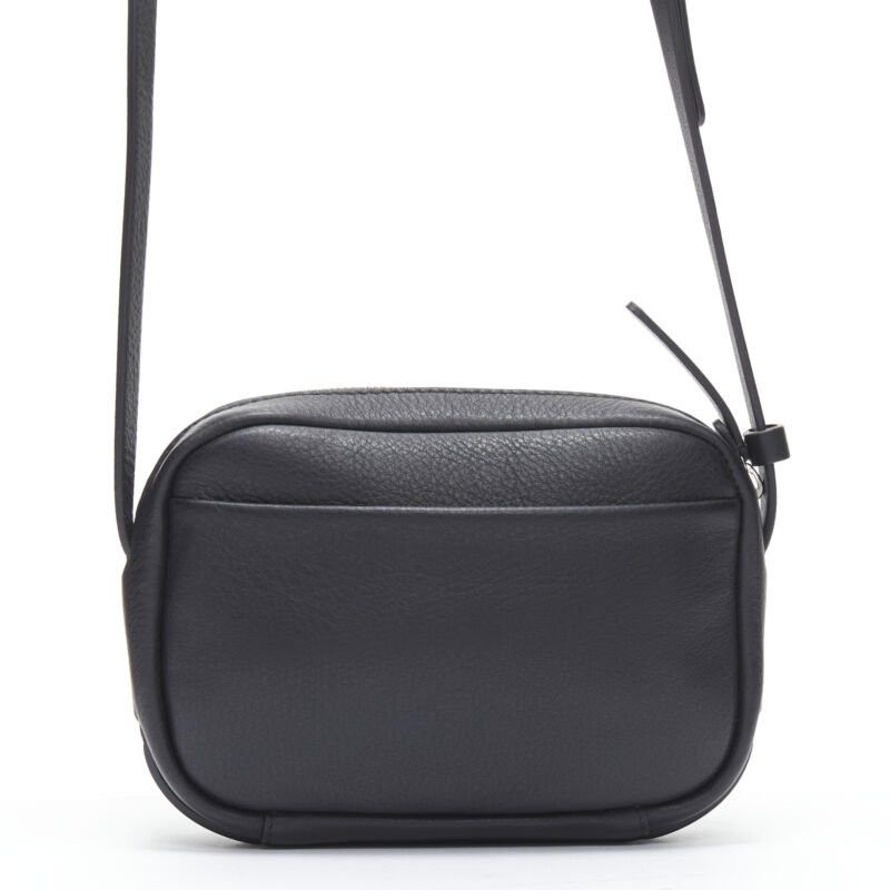 Balenciaga new BALENCIAGA Demna Everyday Camera XS black leather logo print crossbody bag Size ONE SIZE - 5 Thumbnail