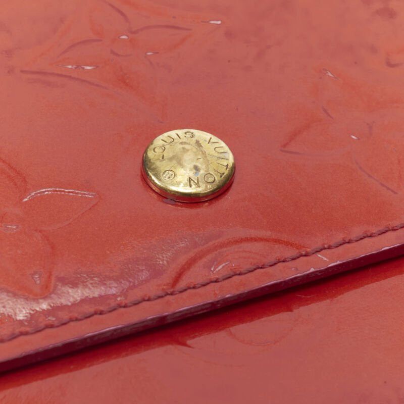 Louis Vuitton LOUIS VUITTON Vernis red patent LV logo emboss flap continental wallet Size ONE SIZE - 3 Thumbnail