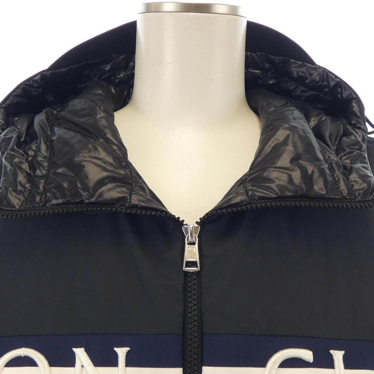 Moncler Moncler Moncler OLARGUES Down Jacket Others Outerwear OLARGUES DUTY FREE for USA Size ONE SIZE - 6 Thumbnail