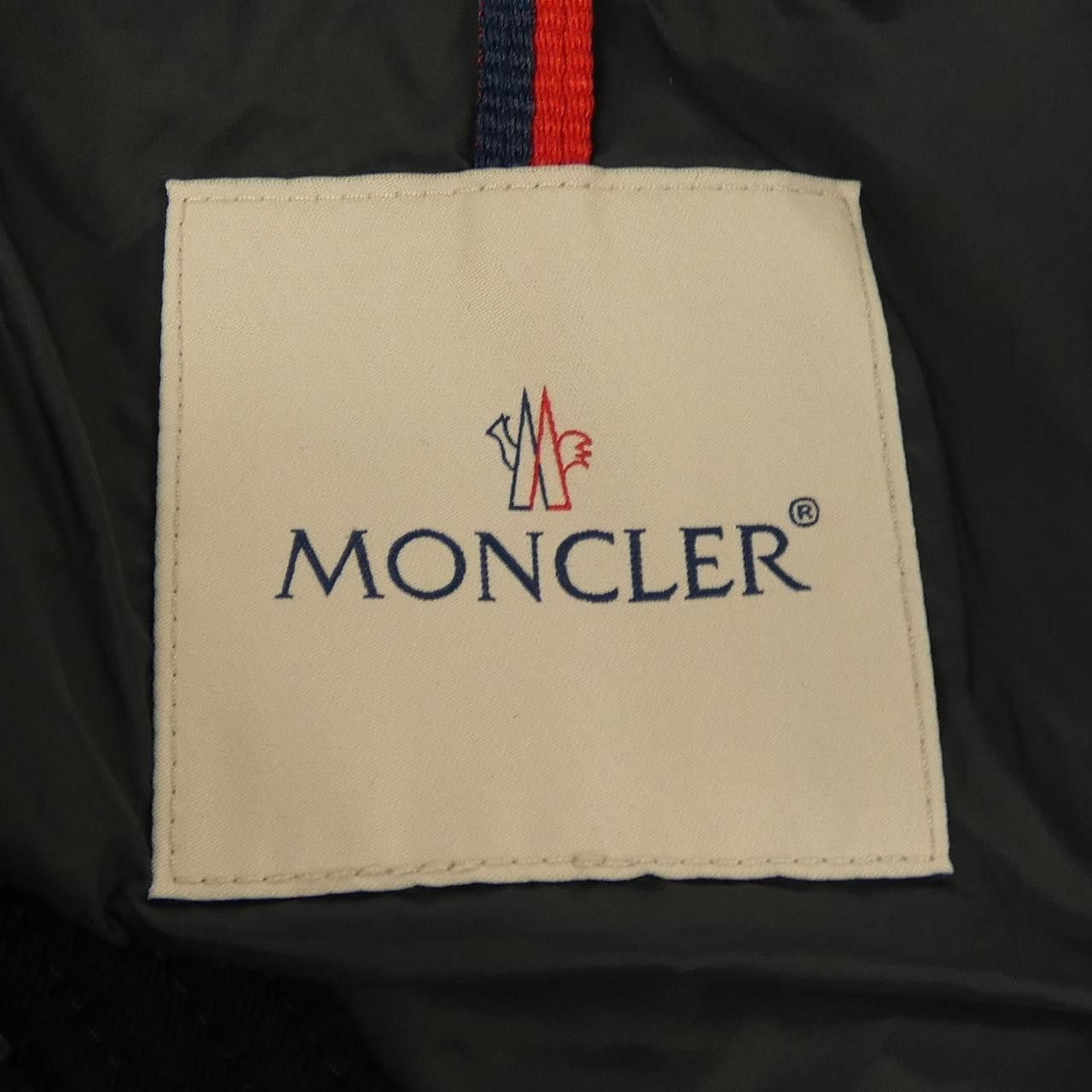 Moncler Moncler Moncler MONTGENEVRE Down Jacket Others Outerwear MONTGENEVRE DUTY FREE for USA Size ONE SIZE - 5 Thumbnail