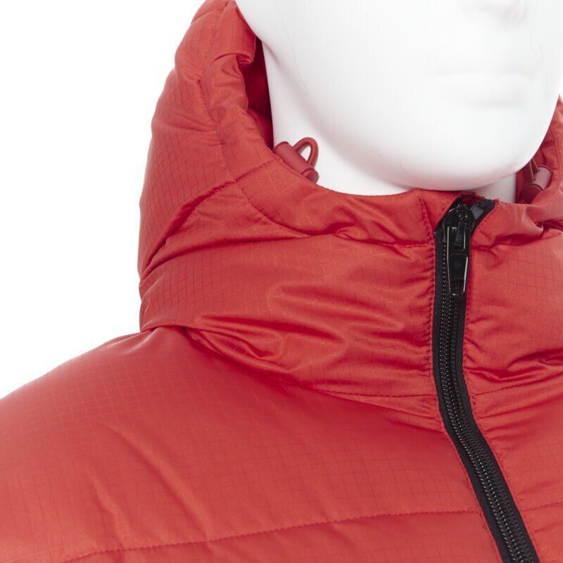 Balenciaga new BALENCIAGA DEMNA red nylon logo cropped zip down puffer jacket EU48 M Size US M / EU 48-50 / 2 - 10 Thumbnail